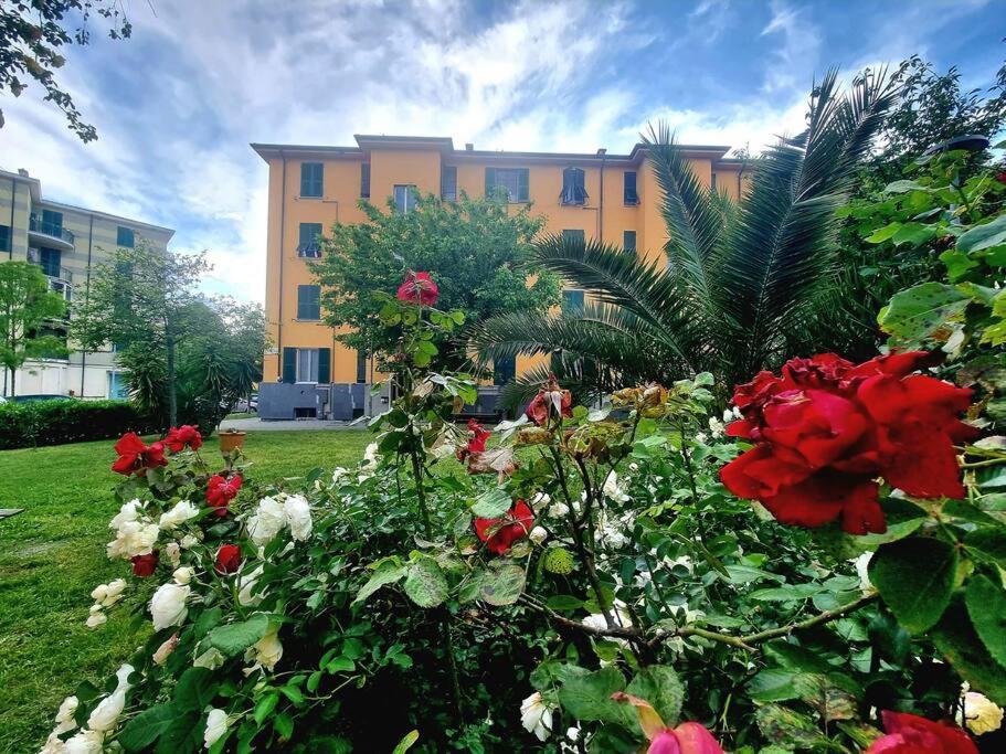 Appartamento Vista Giardino - L'Onda Blu La Spezia Esterno foto